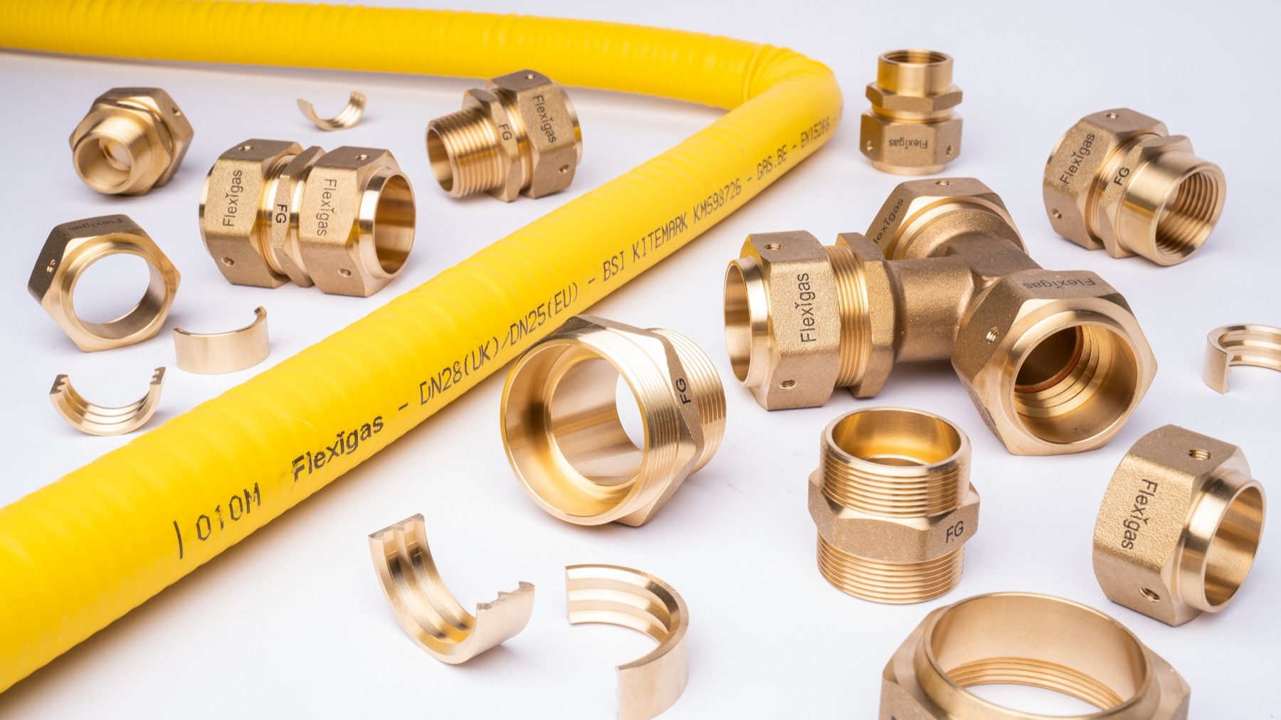 Flexigas pipe coils and the brass fitting range