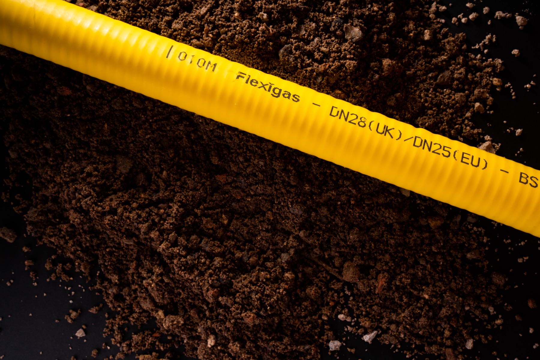 A continuous run of Flexigas yellow corrugated gas pipe with no joints