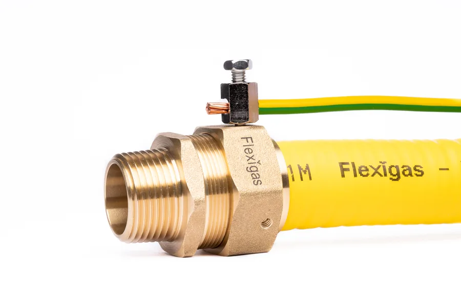 The FG Bond fitting with integrated earth bonding terminal